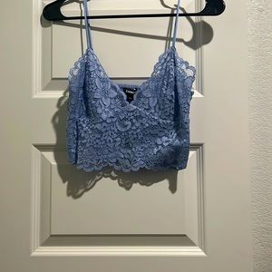 Express Allover lace cropped cami